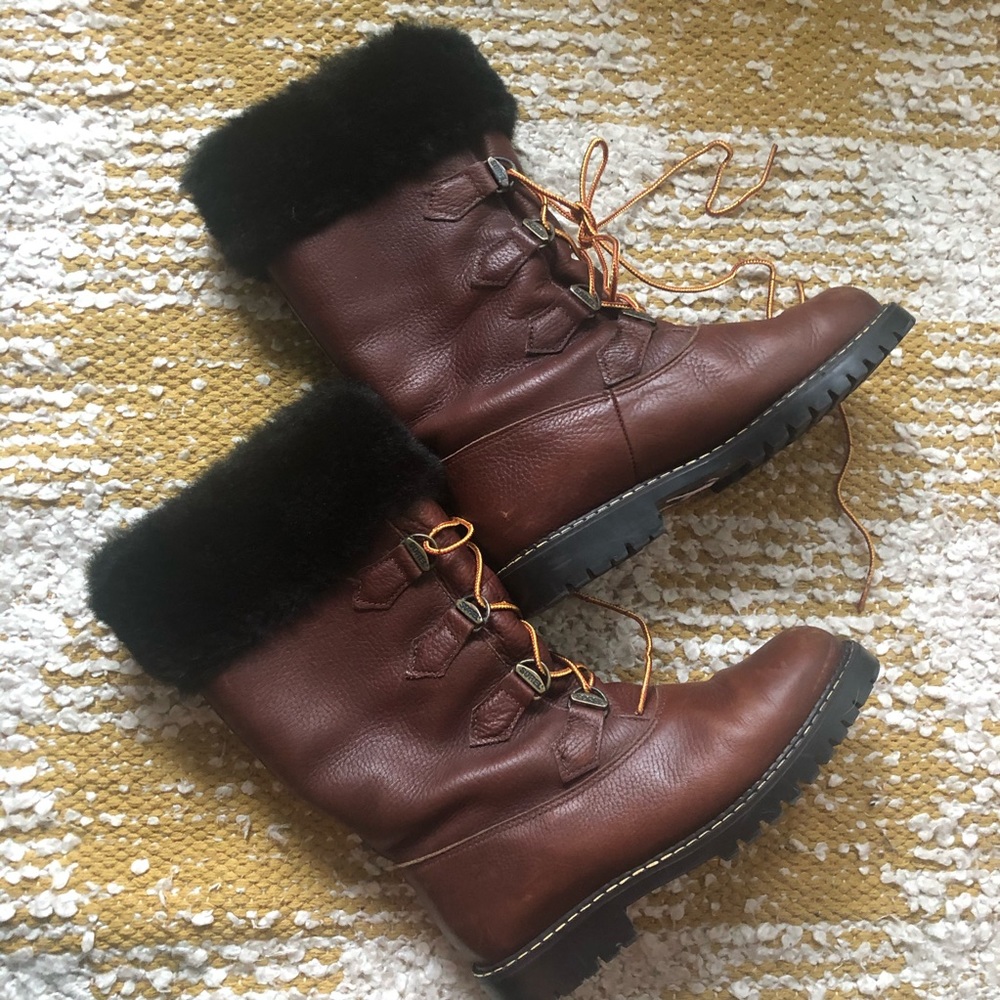 - NEW Unique Brown sorel fur boots - Picture 4 of 7